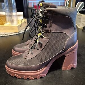 Sorel Brex Heel Lace Boot